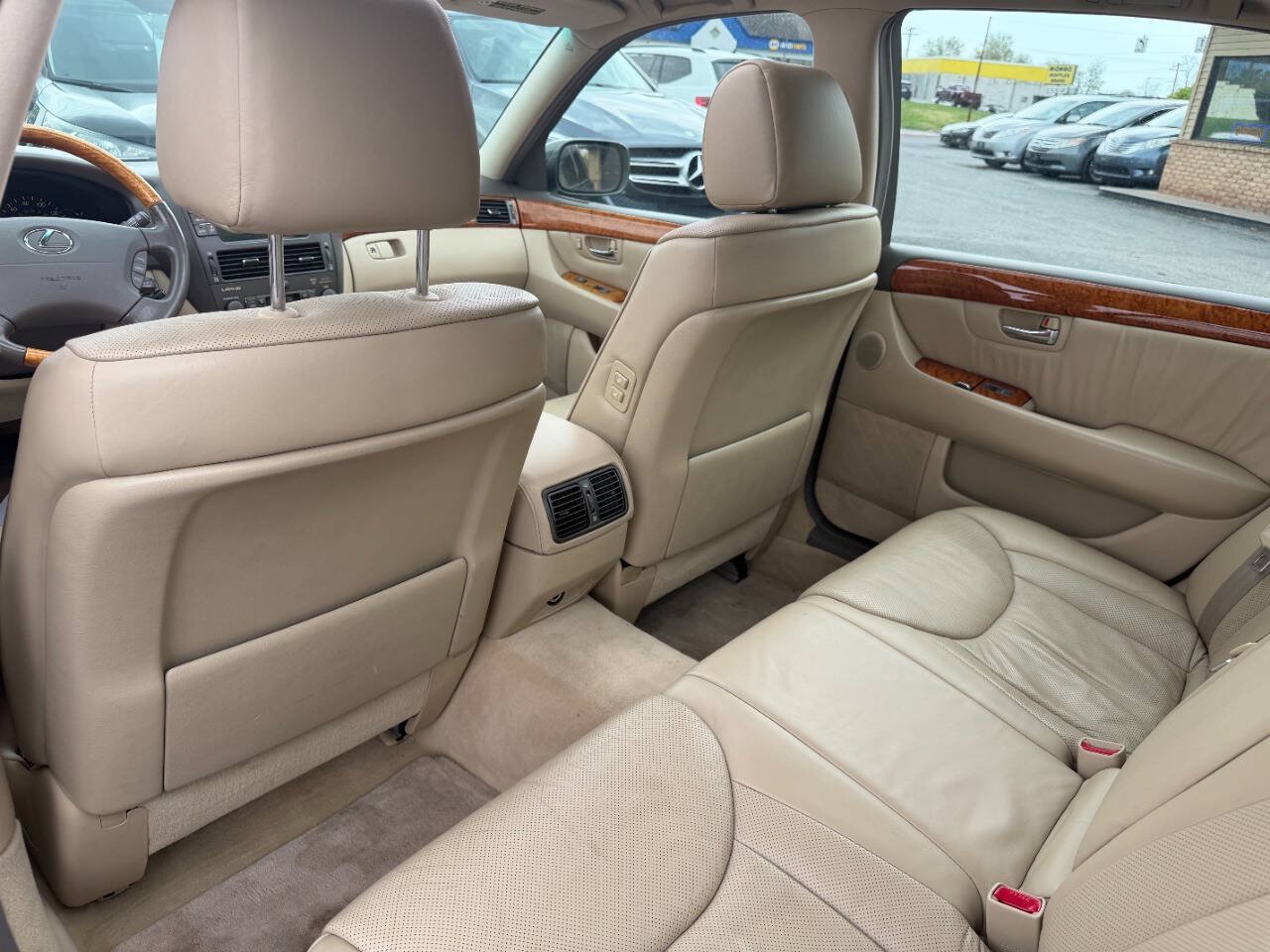 Used 2005 Lexus LS 430 w/ Modern Luxury Pkg RWD image 30