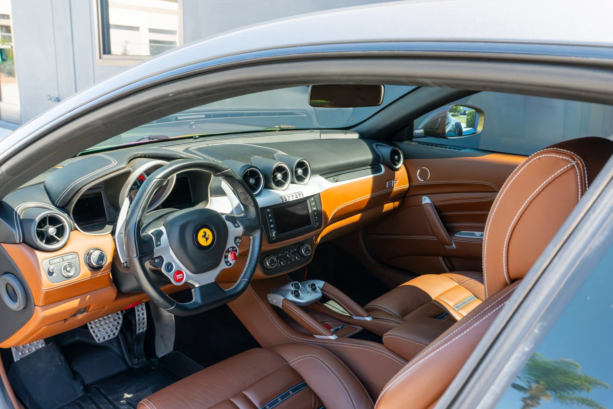 Used 2012 Ferrari FF AWD/4WD image 49