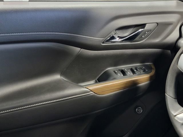 Certified 2023 GMC Acadia SLE w/ Driver Convenience Package image 23