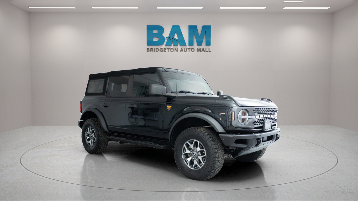 Used 2022 Ford Bronco Badlands AWD/4WD image 1