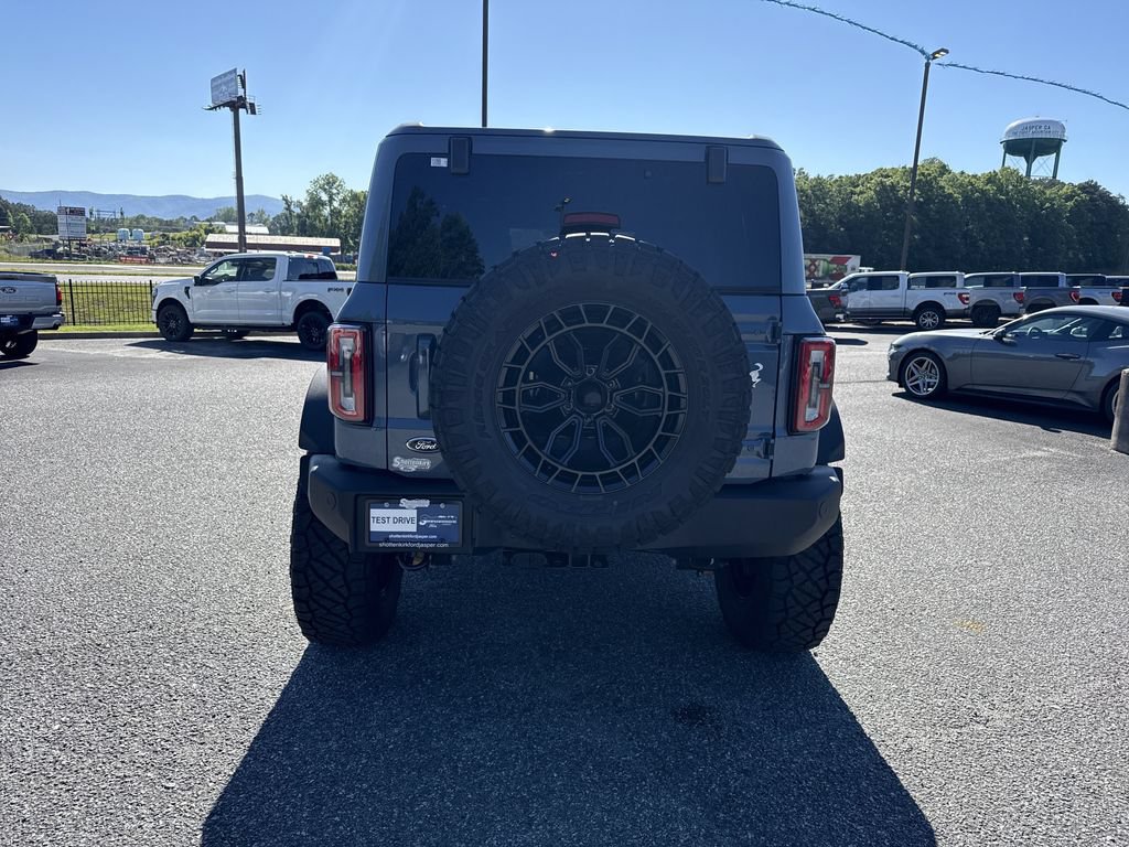New 2025 Ford Bronco Outer Banks w/ Sasquatch Package AWD/4WD image 6