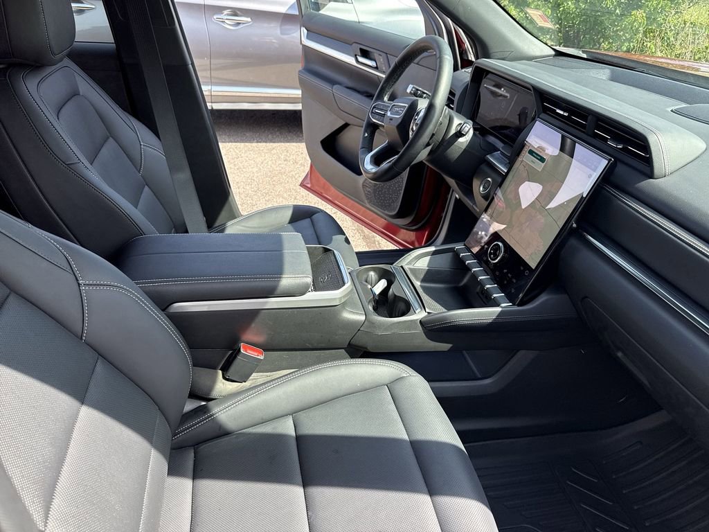 Certified 2025 GMC Terrain Elevation w/ Elevation Premium Package image 35