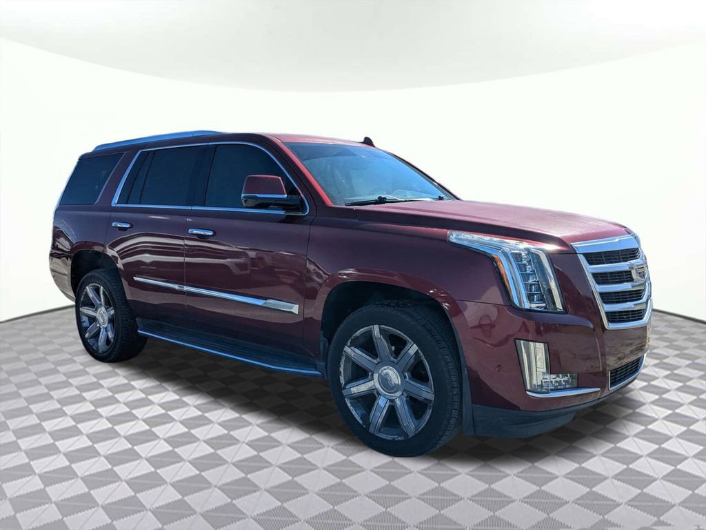 Used 2017 Cadillac Escalade Luxury image 1