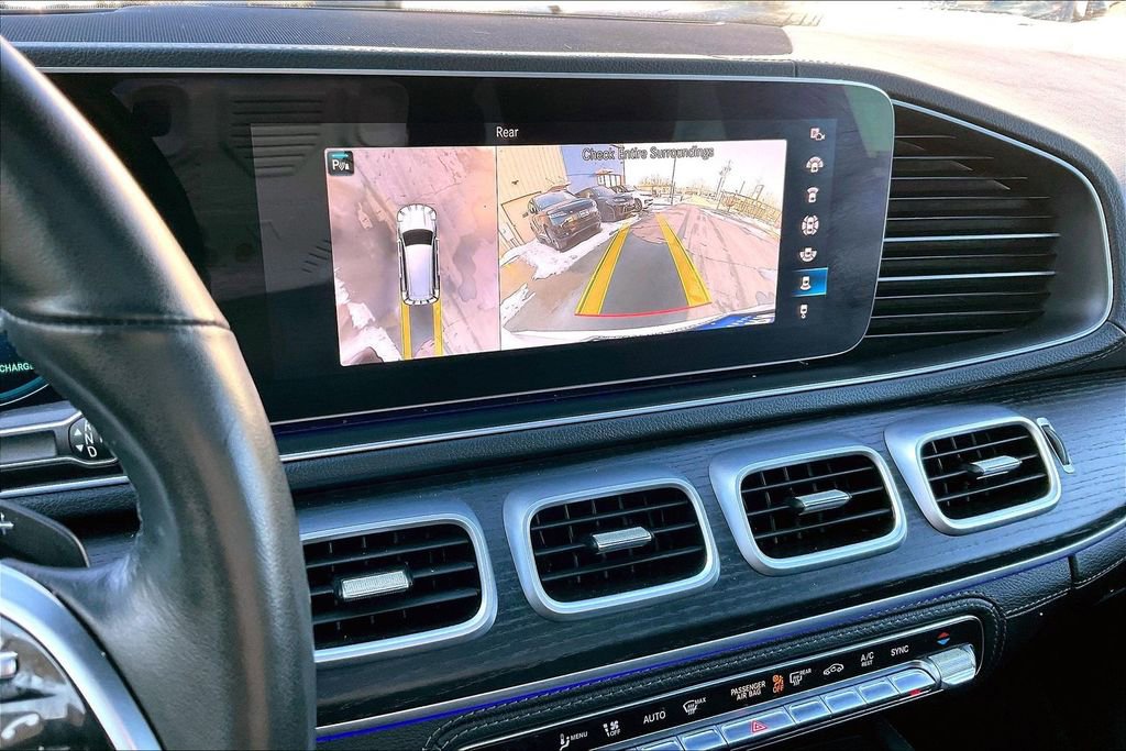 Used 2022 Mercedes-Benz GLS 450 4MATIC image 14