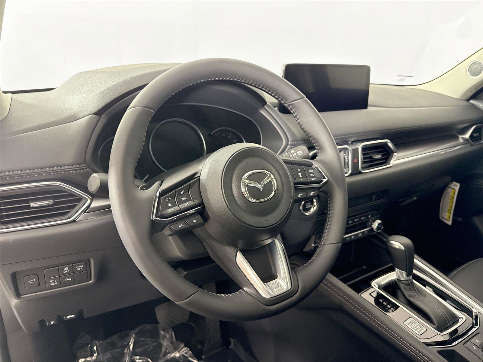 New 2025 MAZDA CX-5 AWD 2.5 S w/ Premium Plus Pkg image 14