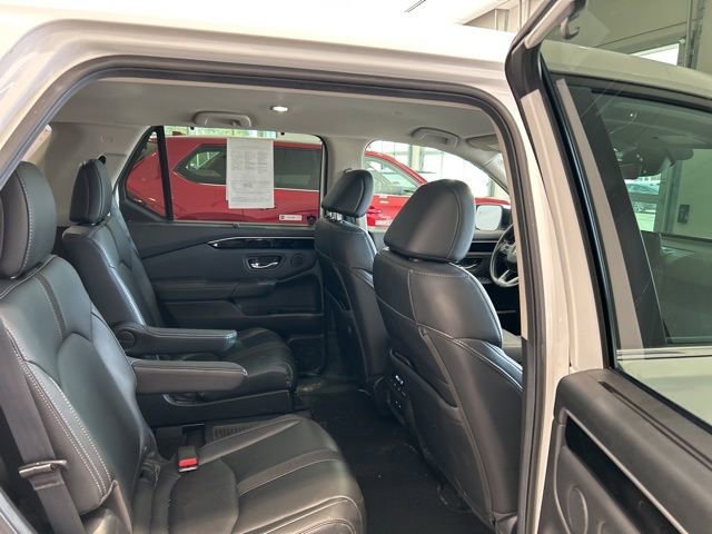 Used 2024 Honda Pilot EX-L image 17