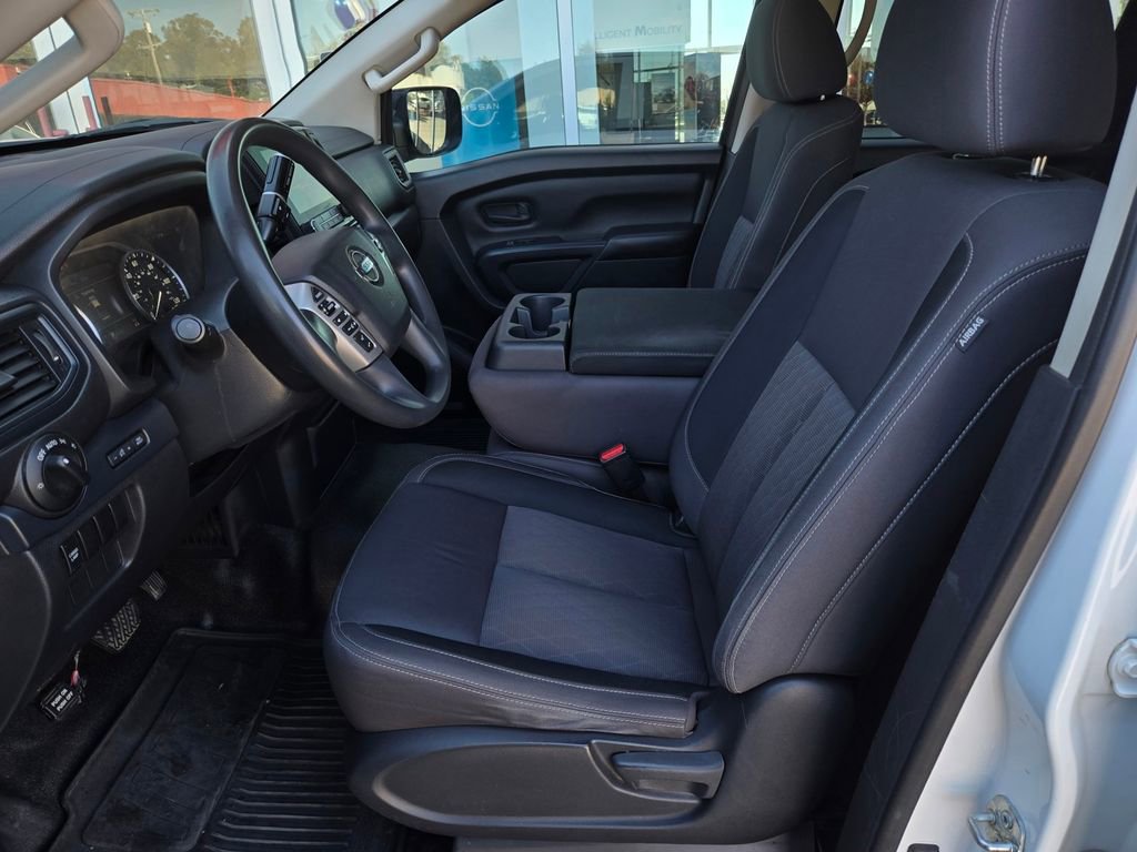 Used 2022 Nissan Titan S w/ S Utility Package image 17