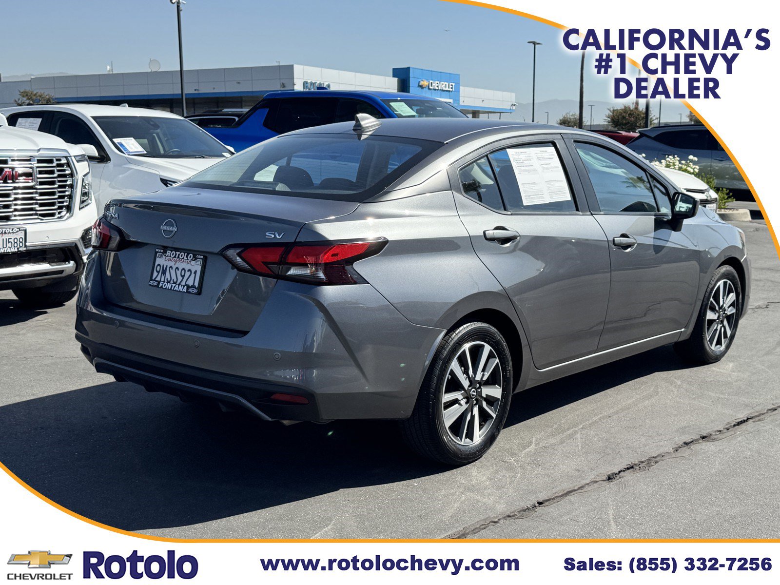 Used 2024 Nissan Versa SV FWD image 6