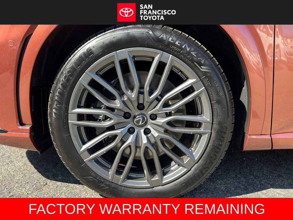 Used 2023 Lexus RX 500h F Sport w/ Accessory Package (Z1) AWD/4WD image 9