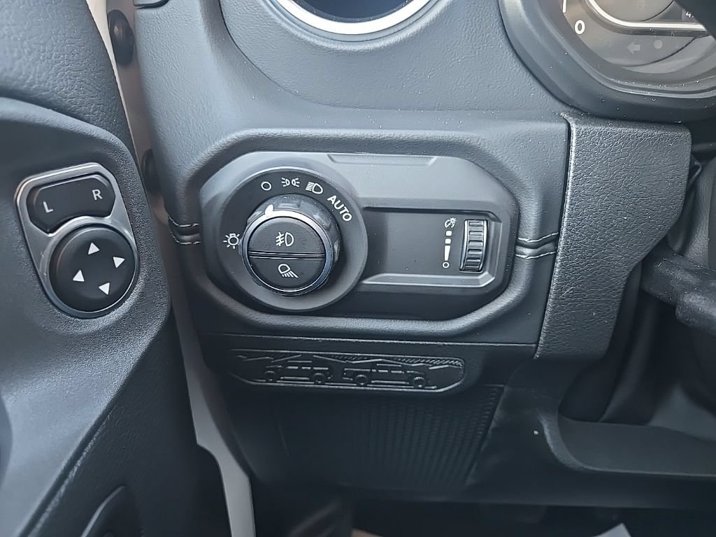 New 2026 Jeep Gladiator Mojave AWD/4WD image 48