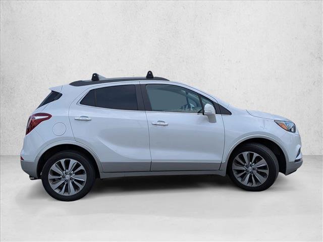 Used 2017 Buick Encore Essence FWD image 4