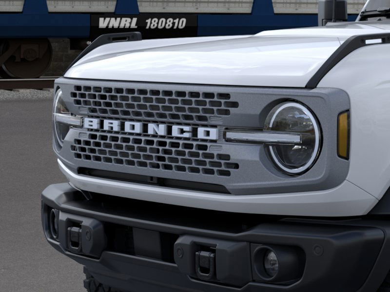 New 2025 Ford Bronco Badlands image 33