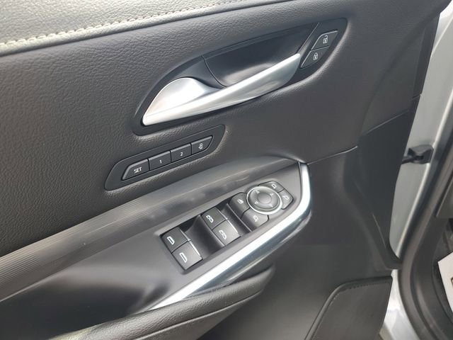 Used 2024 Cadillac XT4 Premium Luxury image 19