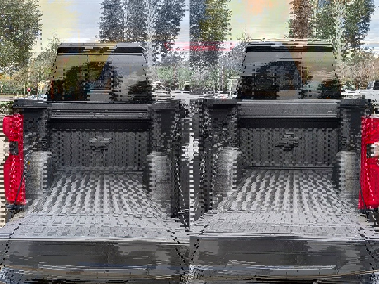 New 2026 Chevrolet Silverado 1500 ZR2 w/ Dark Appearance Package image 22