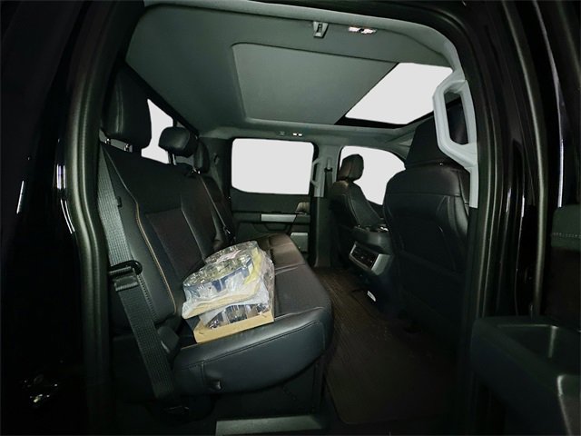 New 2026 Ford F250 Lariat w/ Lariat Premium Package image 30