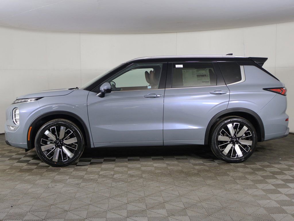 New 2026 Mitsubishi Outlander SEL AWD/4WD image 21