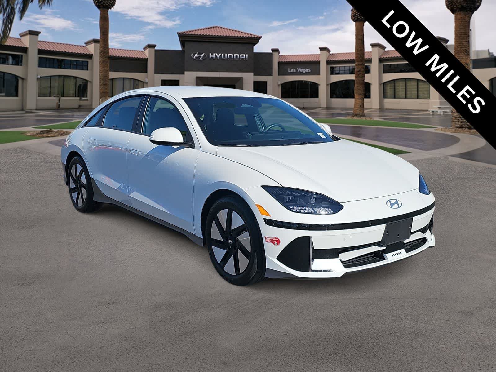 Certified 2025 Hyundai Ioniq 6 SE RWD image 2