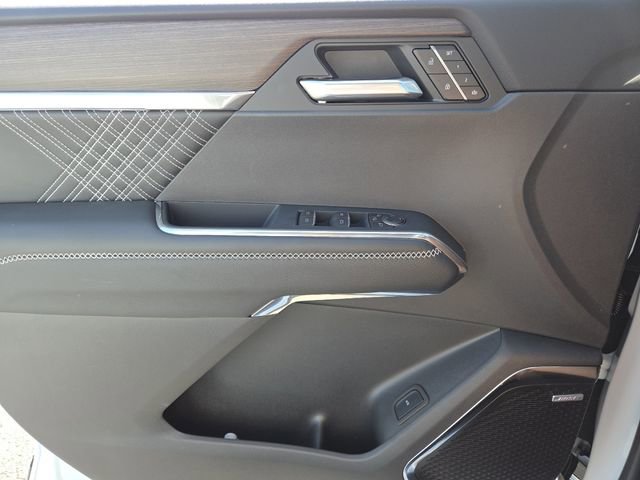 New 2026 GMC Acadia Denali w/ Super Cruise Package image 32