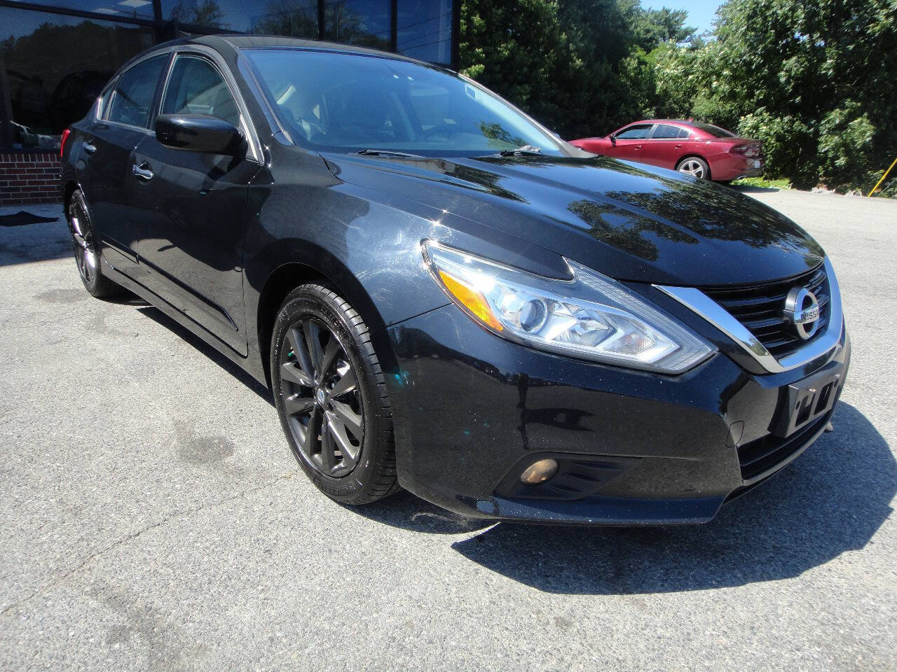 Used 2018 Nissan Altima 2.5 SV FWD image 3