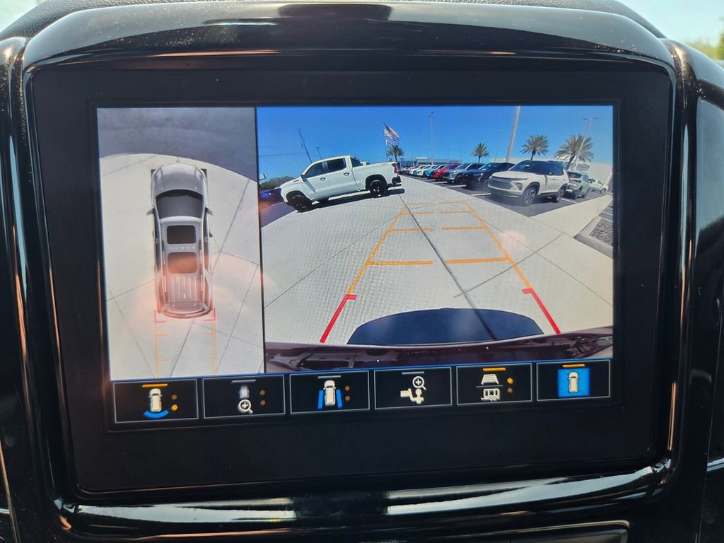 Certified 2023 Chevrolet Traverse LT FWD image 25