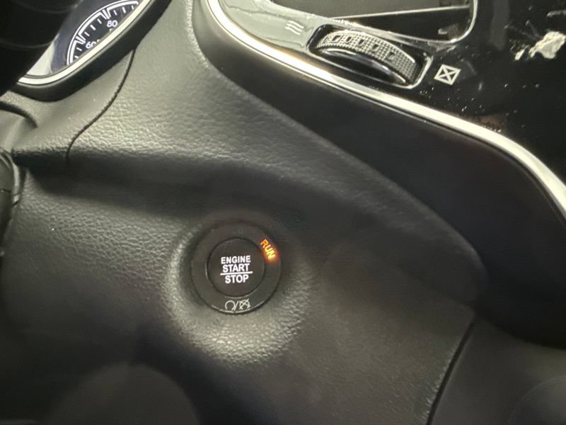 Used 2019 Jeep Cherokee High Altitude AWD/4WD image 27