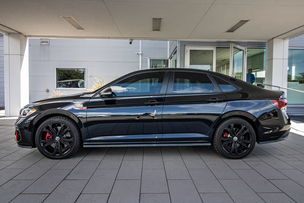 Used 2022 Volkswagen Jetta GLI Autobahn FWD image 11