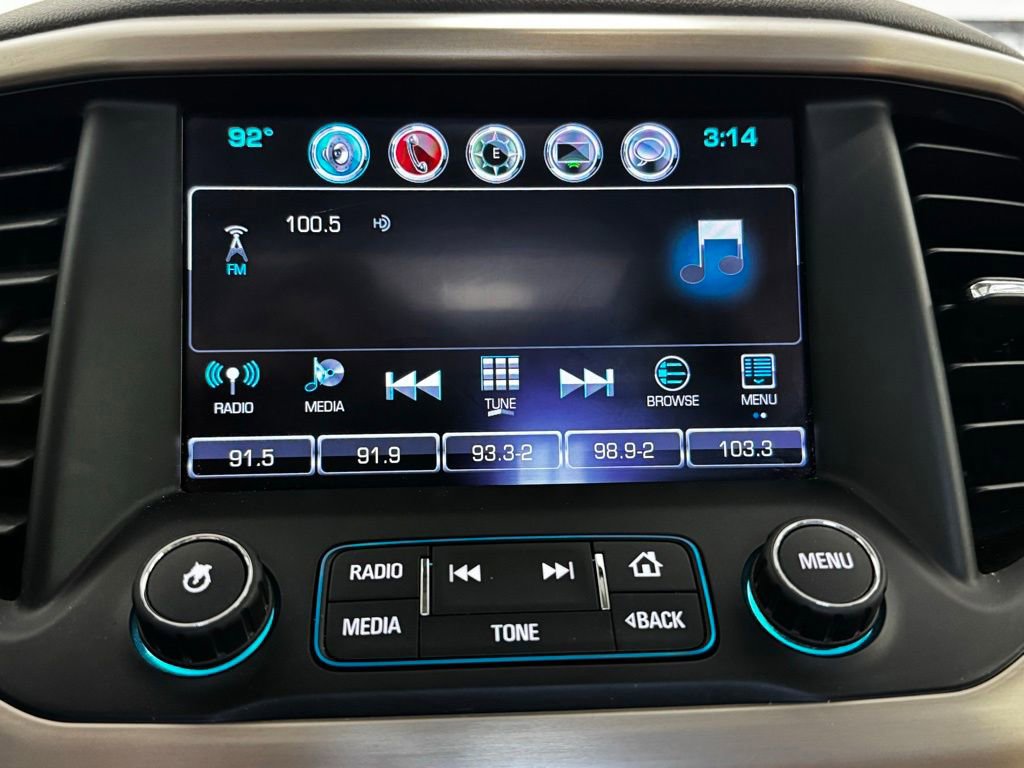 Used 2019 GMC Acadia Denali w/ Technology Package FWD image 17