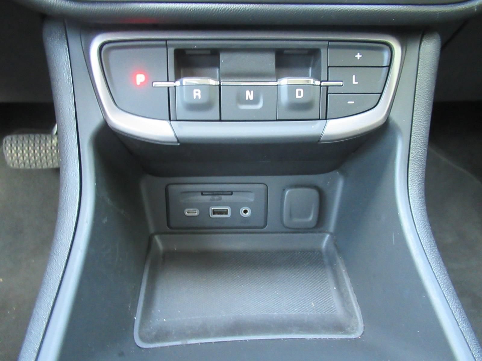 Used 2022 GMC Terrain AT4 w/ Infotainment Package II AWD/4WD image 28