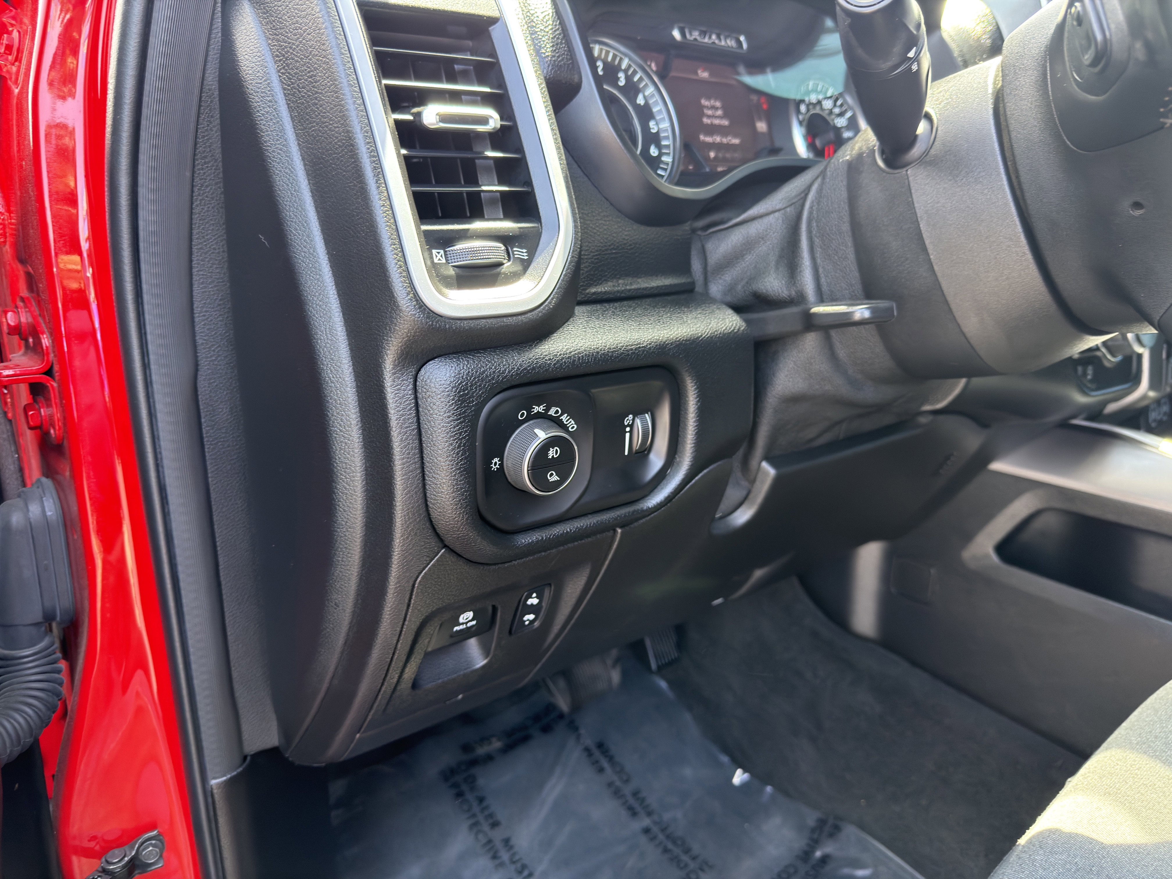 Used 2021 RAM 1500 Big Horn AWD/4WD image 27