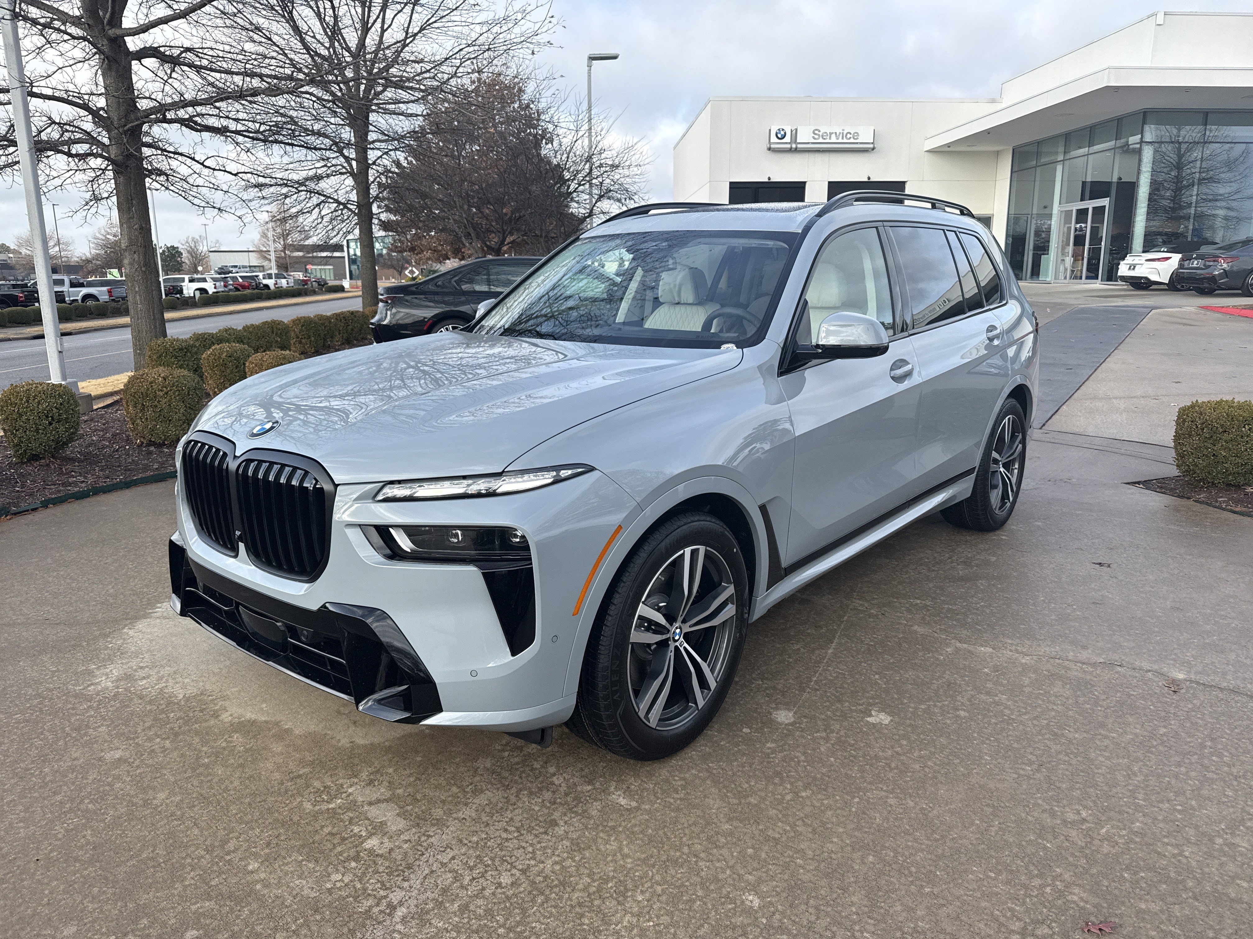 New 2026 BMW X7 xDrive40i w/ Executive Package