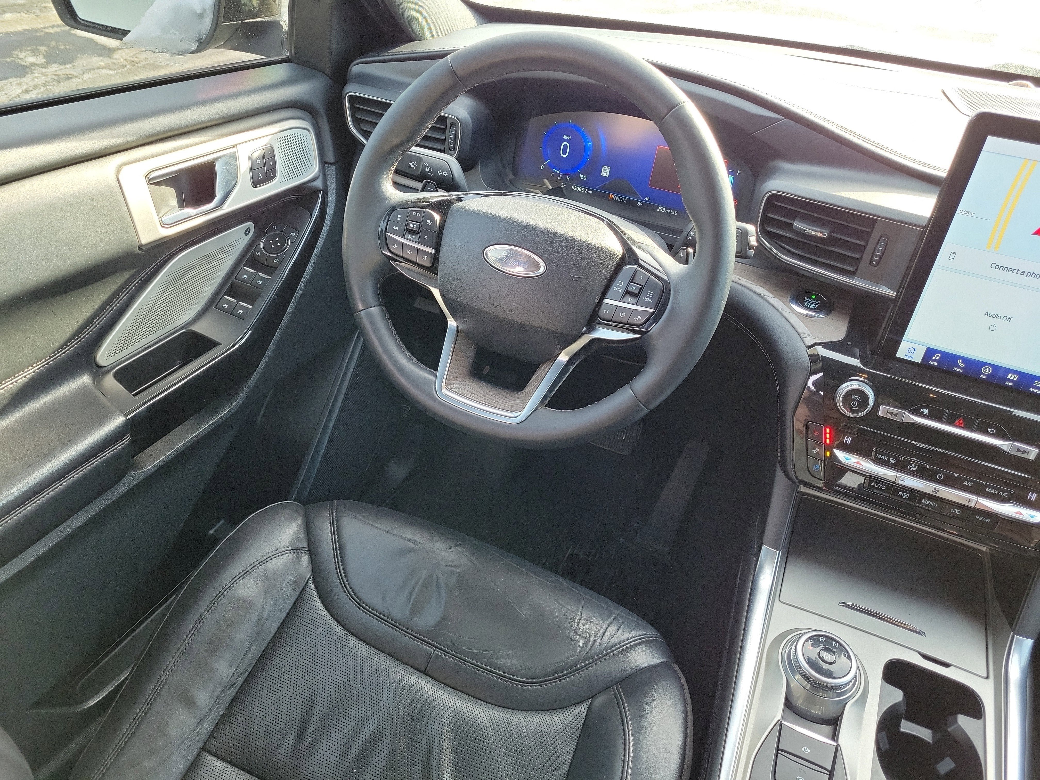 Used 2021 Ford Explorer Platinum w/ Equipment Group 601A image 15