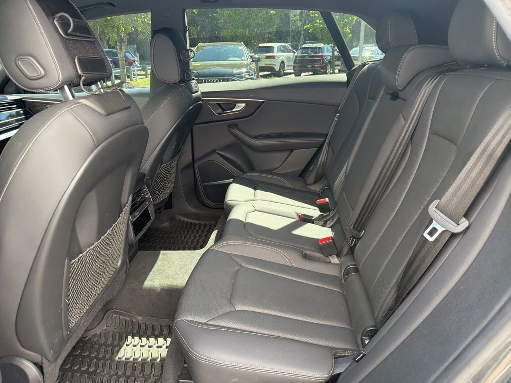 Used 2023 Audi Q8 Premium Plus w/ Premium Plus Package AWD/4WD image 6