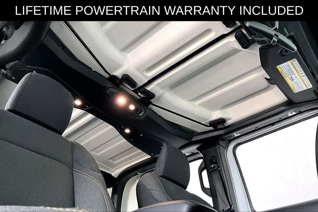 Used 2025 Jeep Gladiator Sport image 22