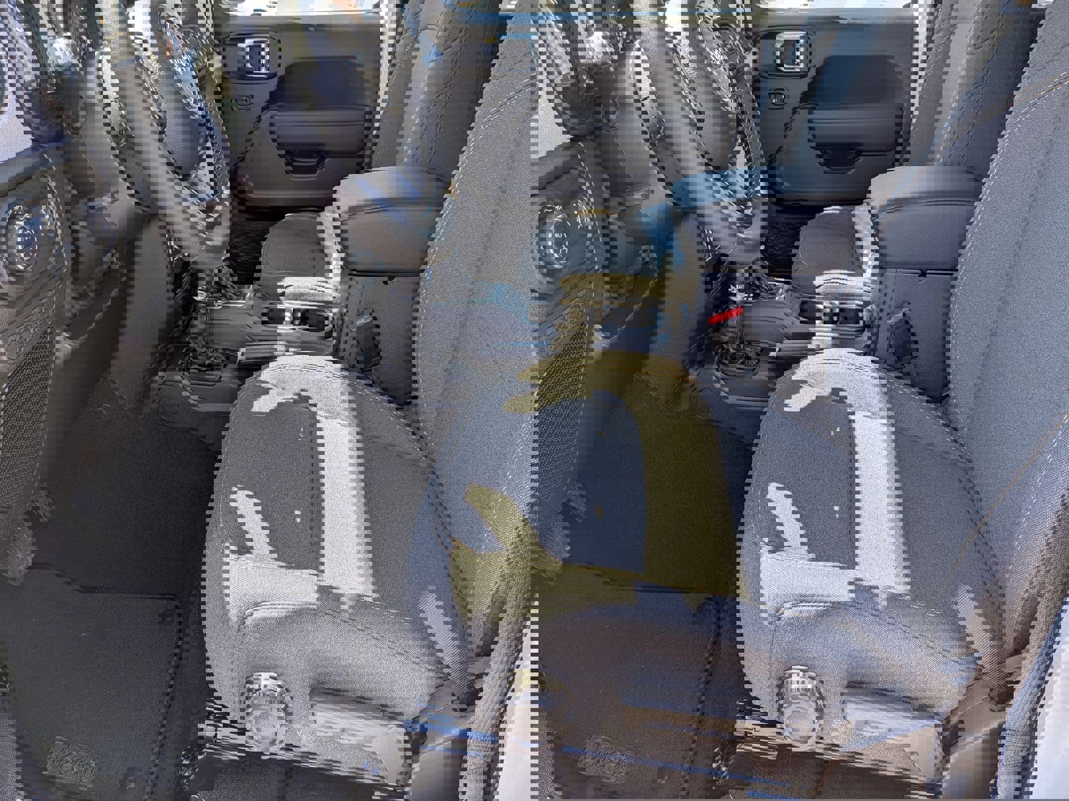 New 2025 Jeep Gladiator Sport image 12