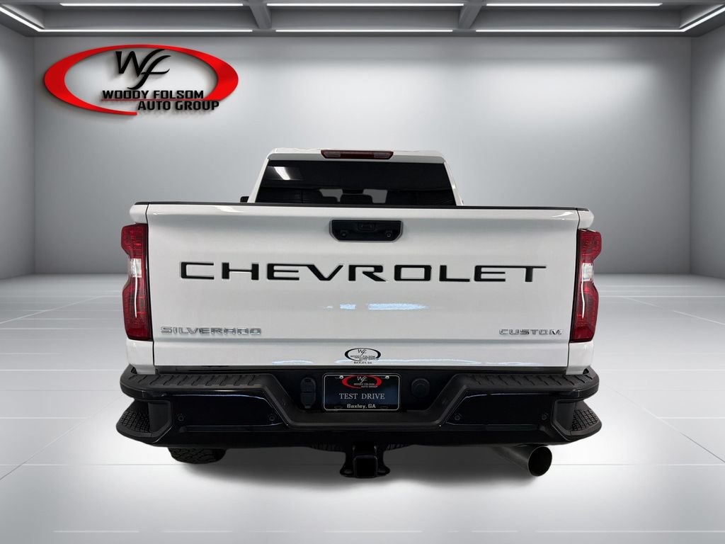 Used 2025 Chevrolet Silverado 2500 Custom w/ Custom Value Package AWD/4WD image 3