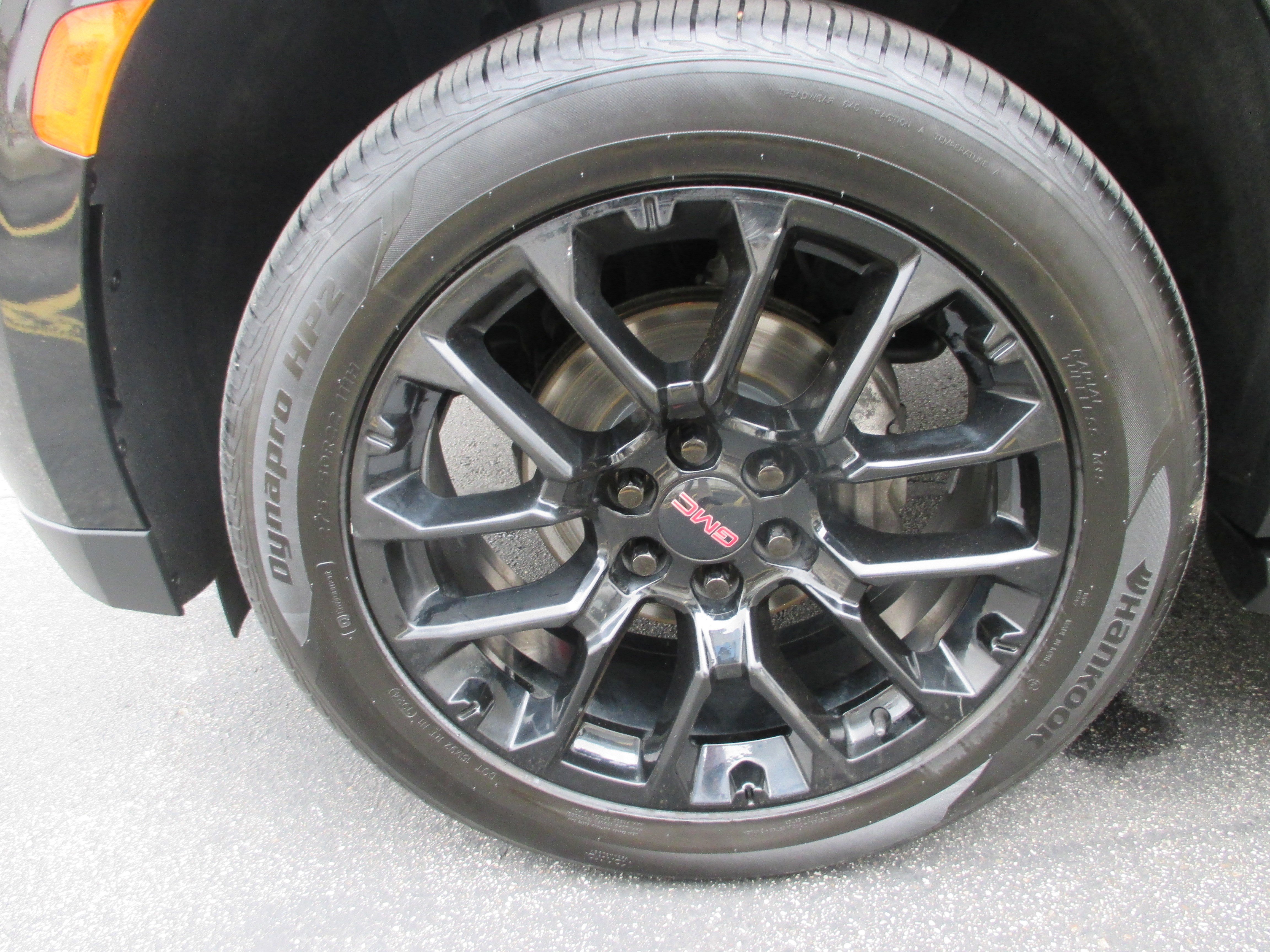 Used 2023 GMC Yukon XL SLE w/ Max Trailering Package image 9