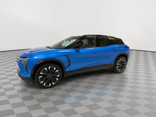 Certified 2026 Chevrolet Blazer EV RS w/ Super Cruise Package AWD/4WD image 5