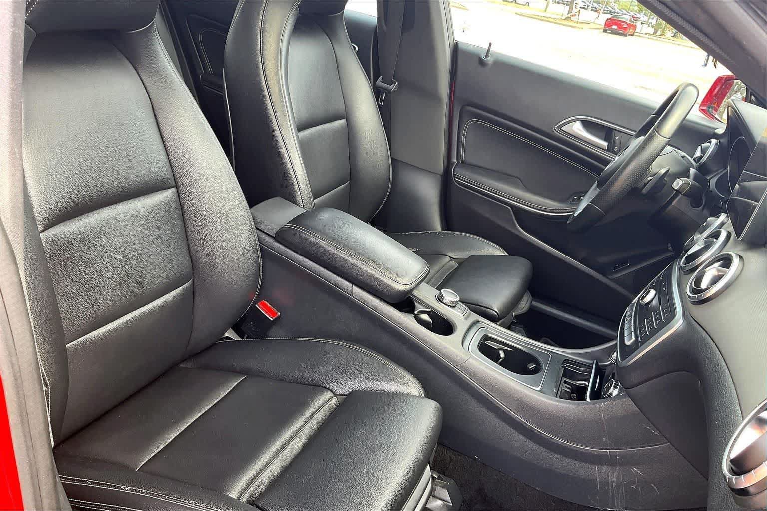Used 2018 Mercedes-Benz CLA 250 image 11