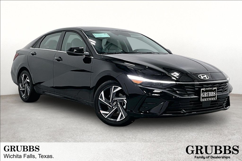 New 2026 Hyundai Elantra Limited FWD image 1