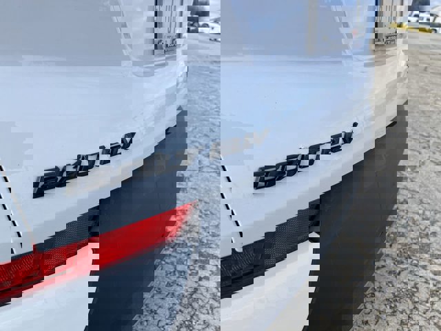 Used 2022 Chevrolet Bolt EUV LT w/ Convenience Package image 32