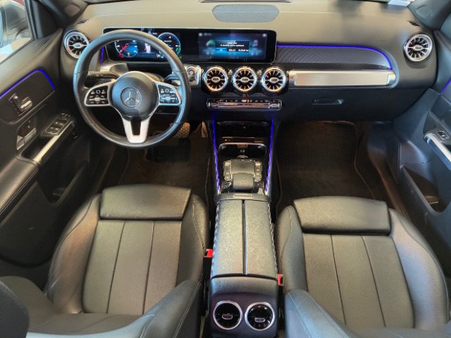 Used 2021 Mercedes-Benz GLB 250 image 3