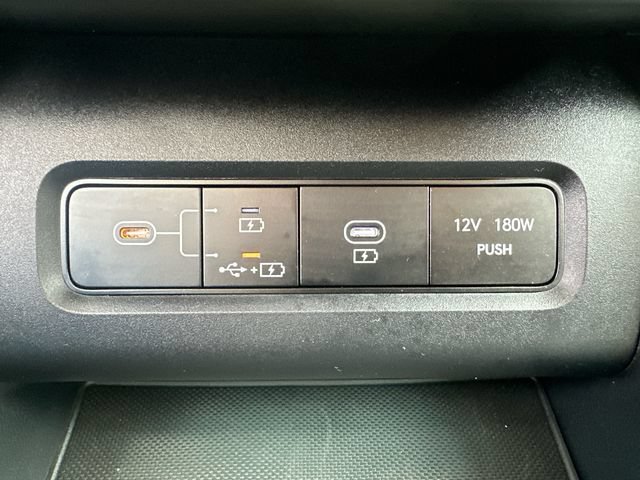Used 2025 Hyundai Tucson Limited AWD/4WD image 45
