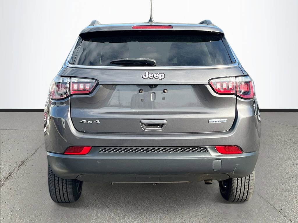 Certified 2022 Jeep Compass Latitude image 6