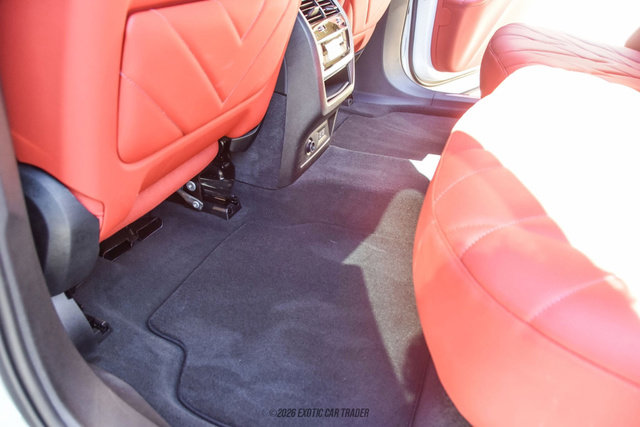 Used 2024 BMW XM w/ M Driver's Package image 54