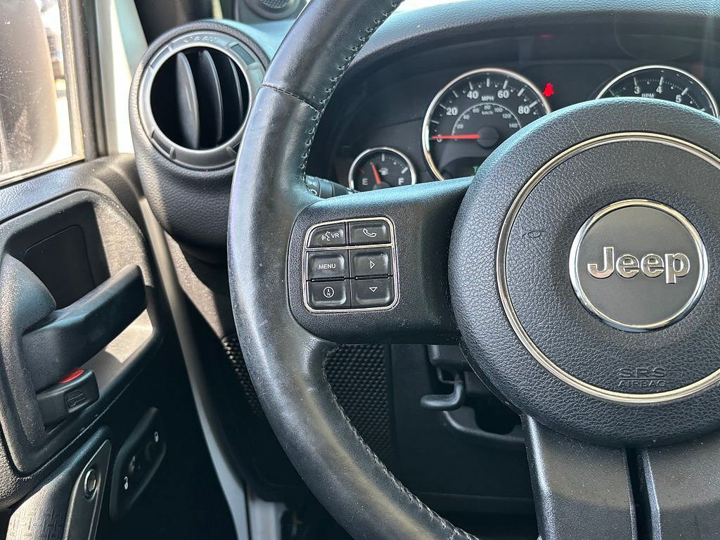 Used 2014 Jeep Wrangler Unlimited Sport w/ Quick Order Package 24S AWD/4WD image 16