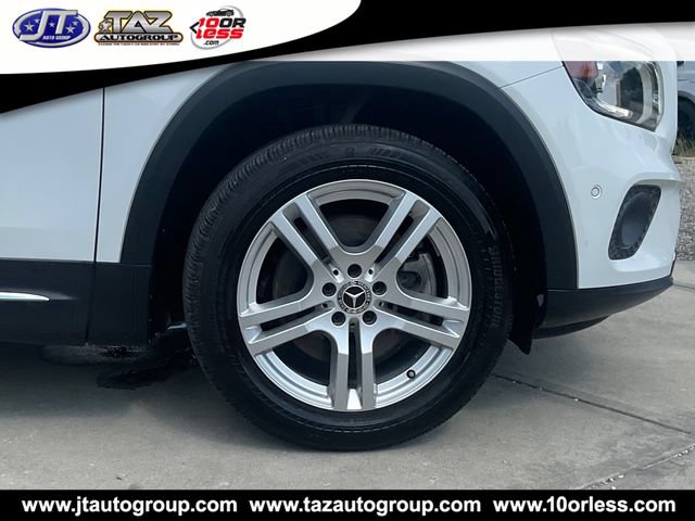 Used 2020 Mercedes-Benz GLB 250 4MATIC w/ Premium Package image 9