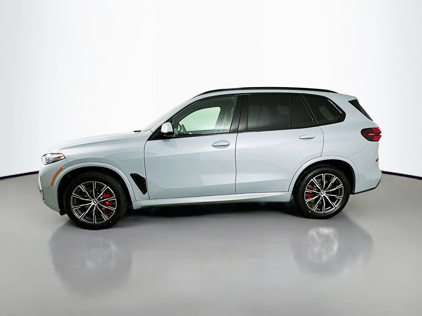 New 2026 BMW X5 xDrive40i AWD/4WD image 8