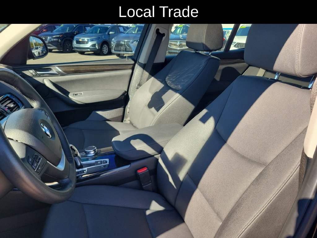 Used 2017 BMW X3 sDrive28i RWD image 6