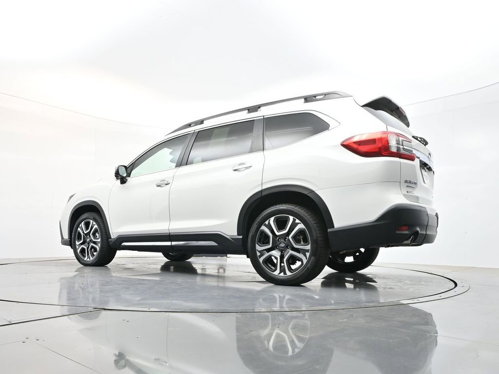 Used 2023 Subaru Ascent Touring AWD/4WD image 33