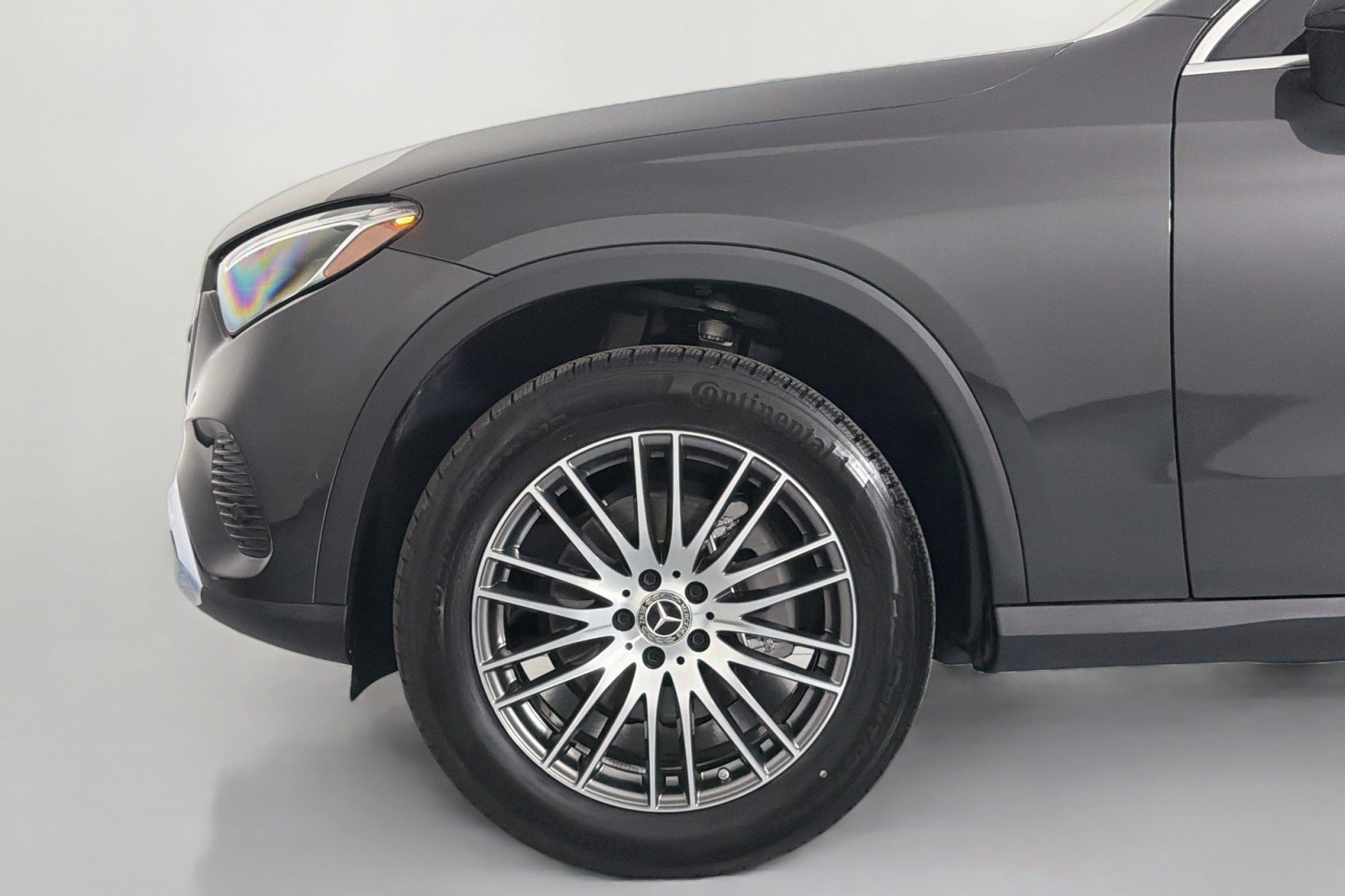 Certified 2024 Mercedes-Benz GLC 300 image 11
